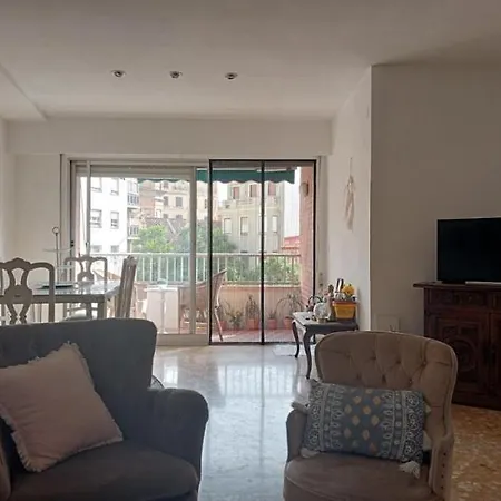 Homestay Center Homestay Valencia